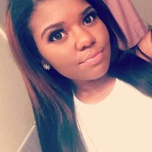 Meet your Posher, Chelynn